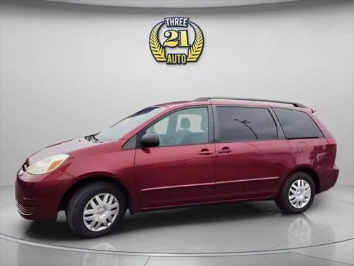 2005 Toyota Sienna LE
