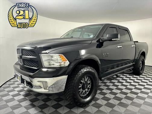2013 RAM 1500 SLT