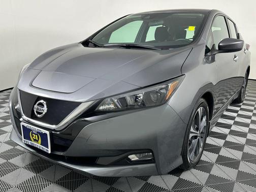 Grey 2021 Nissan Leaf SV 40 kWh