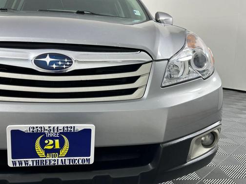 2010 Subaru Outback 2.5 i Premium