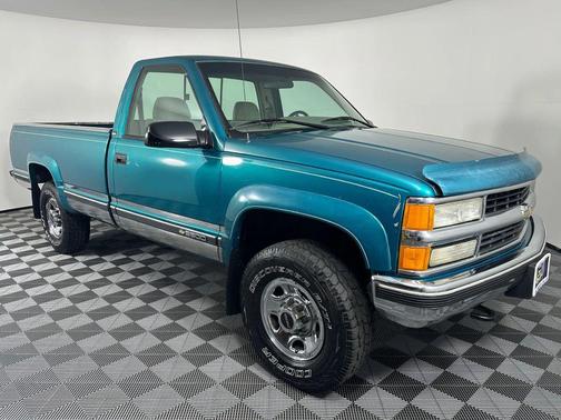 Green 1996 Chevrolet 2500 Fleetside