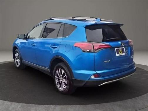 2018 Toyota RAV4 Hybrid XLE