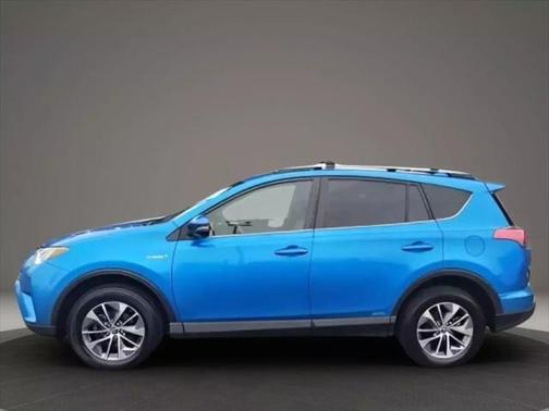 2018 Toyota RAV4 Hybrid XLE