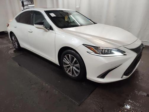 2019 Lexus ES 350 Base