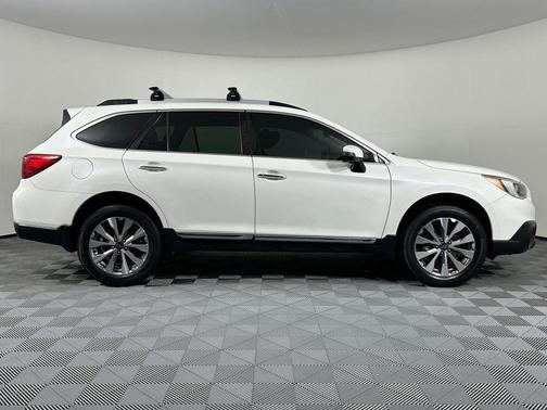 2017 Subaru Outback 3.6R Touring