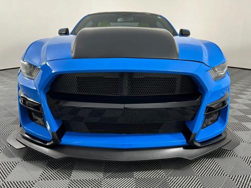 2017 Ford Mustang GT