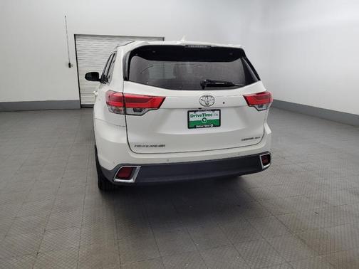2017 Toyota Highlander Limited