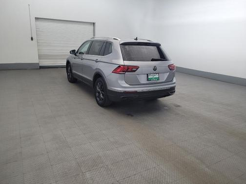 Pyrite Silver Metallic 2022 Volkswagen Tiguan 2.0T SE 4MOTION
