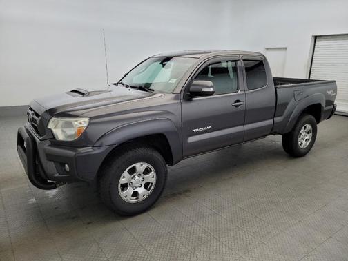 2013 Toyota Tacoma Base