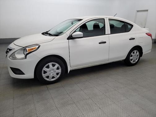 2017 Nissan Versa 1.6 S+
