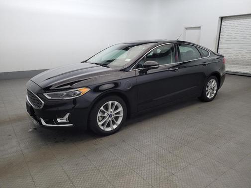 2019 Ford Fusion Energi Titanium