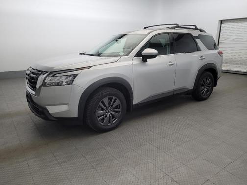 2022 Nissan Pathfinder SV 4WD