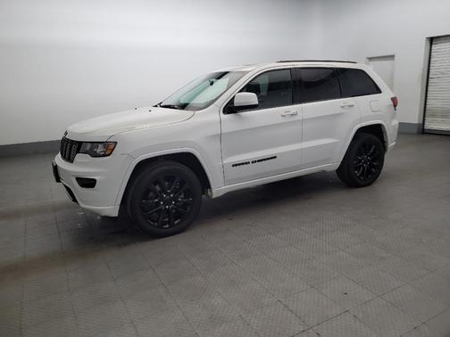 2021 Jeep Grand Cherokee Laredo