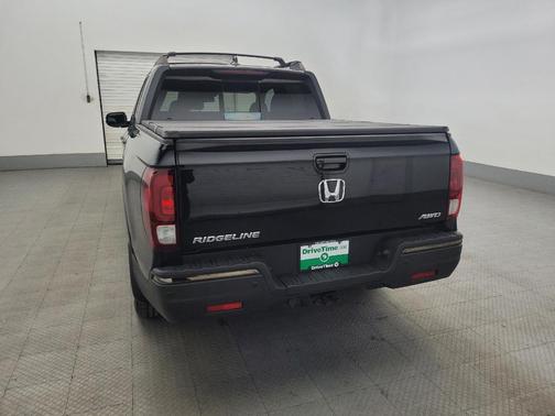 2017 Honda Ridgeline Black