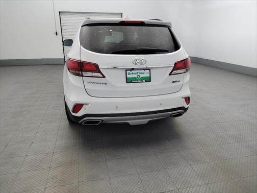 2018 Hyundai SANTA FE SE Ultimate