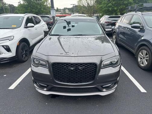 2022 Chrysler 300 Touring
