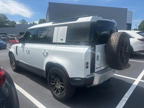 2024 Land Rover Defender 110 P300