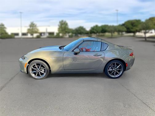 2023 Mazda MX-5 Miata RF Grand Touring