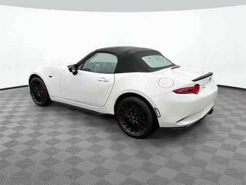 2023 Mazda MX-5 Miata Club