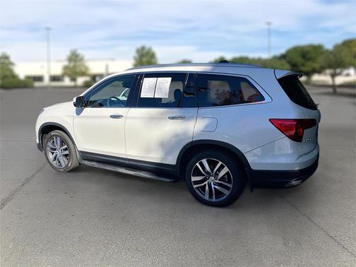 2017 Honda Pilot Touring