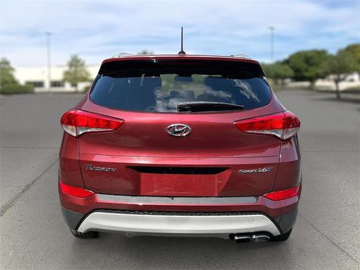 2017 Hyundai TUCSON Sport