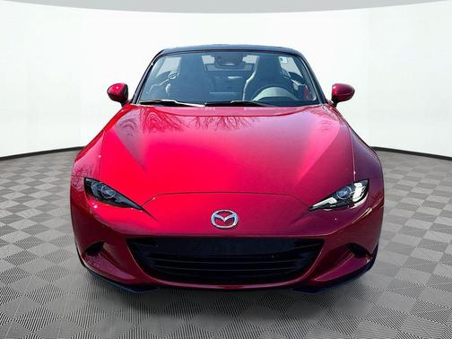 Soul Red Crystal Metallic 2026 Mazda MX-5 Miata Grand Touring