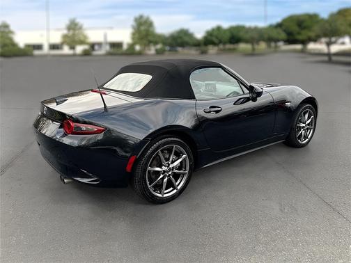 2021 Mazda MX-5 Miata Grand Touring