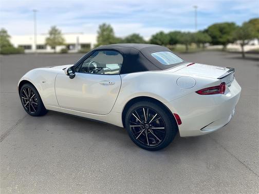 2025 Mazda MX-5 Miata Grand Touring