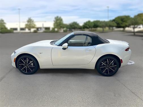 2025 Mazda MX-5 Miata Grand Touring