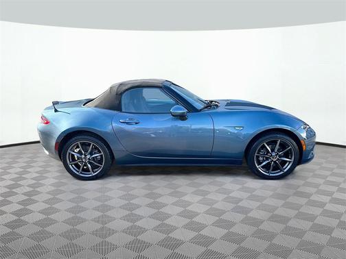 2016 Mazda MX-5 Miata Grand Touring