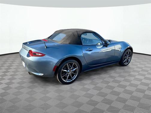2016 Mazda MX-5 Miata Grand Touring