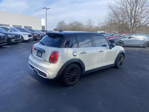 2016 MINI Hardtop Cooper S