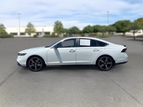 2024 Honda Accord Hybrid Base