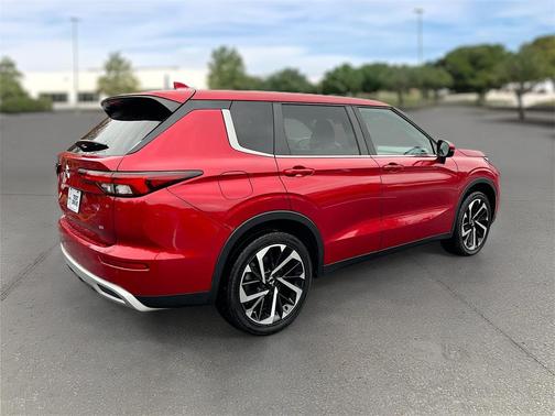 2023 Mitsubishi Outlander SE 2.5 2WD