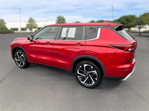 2023 Mitsubishi Outlander SE 2.5 2WD