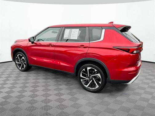 2023 Mitsubishi Outlander SE 2.5 2WD