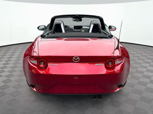 Soul Red Crystal Metallic 2026 Mazda MX-5 Miata Sport