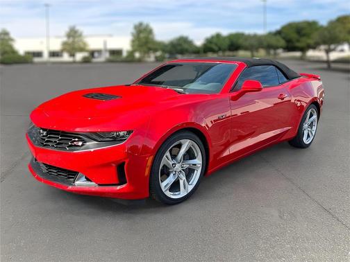 2022 Chevrolet Camaro RWD Convertible LT1