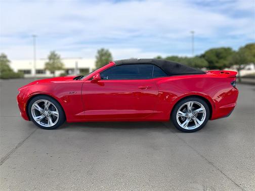 2022 Chevrolet Camaro RWD Convertible LT1