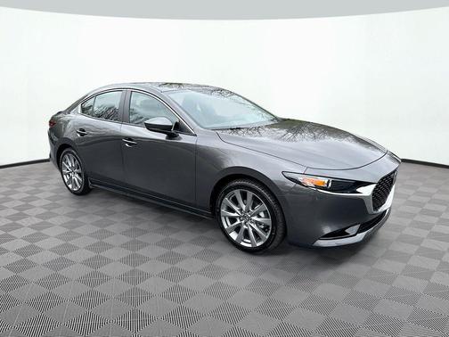 Machine Gray Metallic 2025 Mazda Mazda3 FWD w/Preferred Package