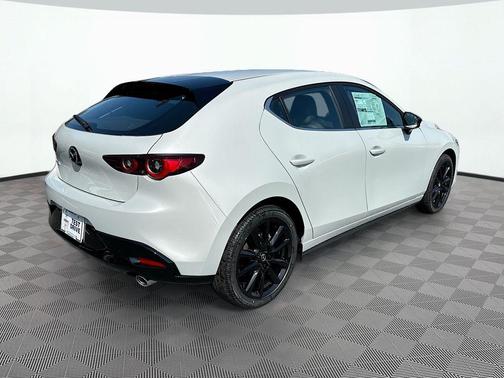 Ceramic Metallic 2026 Mazda Mazda3 2.5 S Select Sport