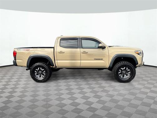 2016 Toyota Tacoma Base