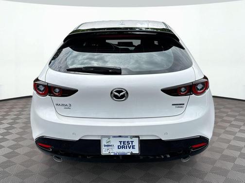 Snowflake White Pearl Mica 2026 Mazda Mazda3 2.5 Turbo AWD