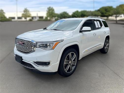 2019 GMC Acadia Denali
