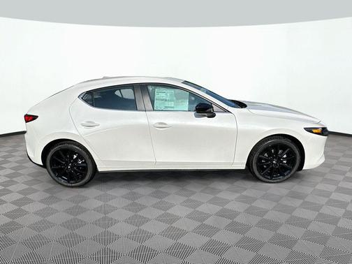 Snowflake White Pearl Mica 2026 Mazda Mazda3 AWD