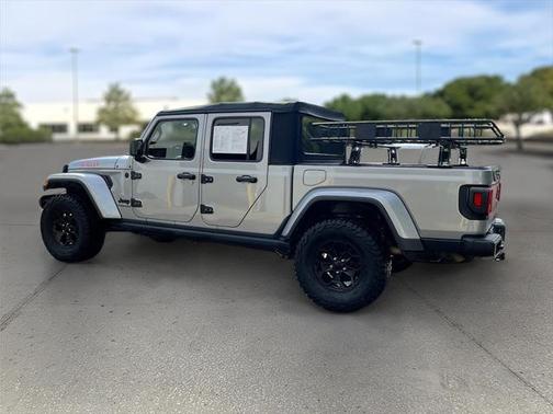 2021 Jeep Gladiator Willys 4x4