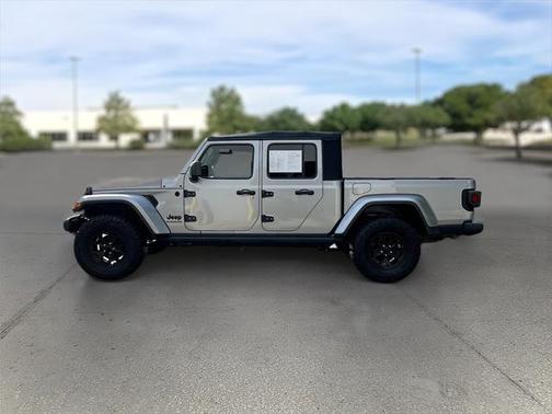 2021 Jeep Gladiator Willys 4x4