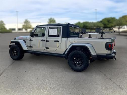 2021 Jeep Gladiator Willys 4x4