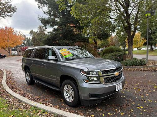 2019 Chevrolet Suburban LT
