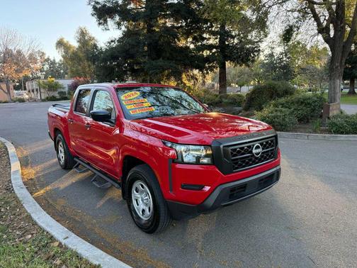 2024 Nissan Frontier S